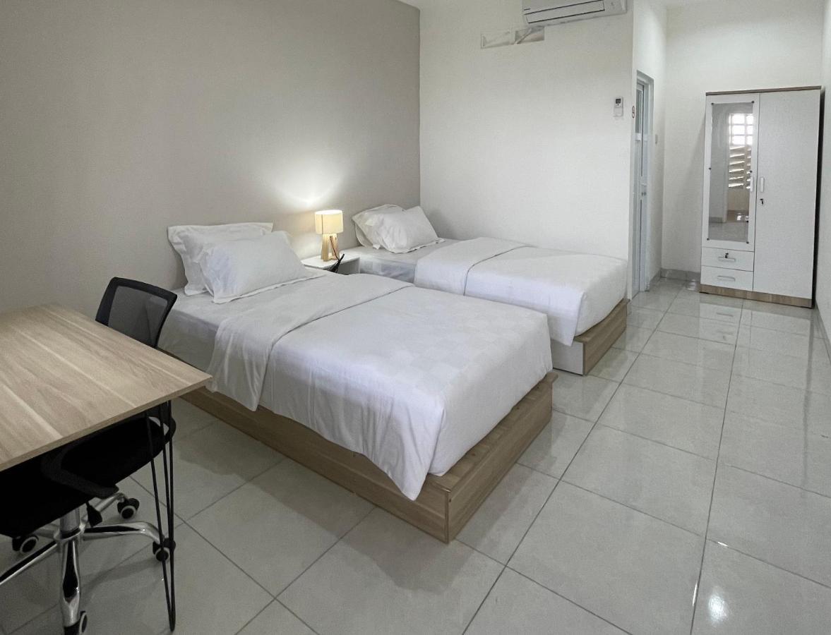 Twin Room,1339770965:JPEG